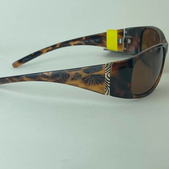 SG00740 Classic Maxblock Sunglasses For Women Rectangle, 100% UVA Wrap Polarized - Picture 5 of 6